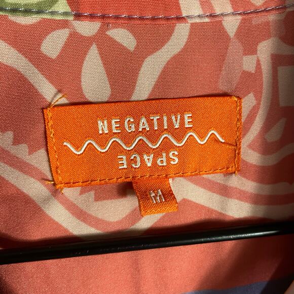 Negative Space Patchwork Bandana Print Shirt Multicolor Button Top‎ Men’s M - Picture 2 of 9